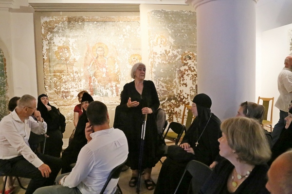 4-Презентация монографии Владимира Дмитриевича Сарабьянова «Спасская церковь Евфросиниевского монастыря в Полоцке».JPG